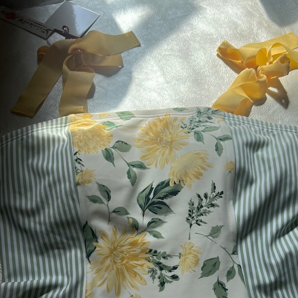 Floral Striped Swimsuit with Yellow Accents - Picture 2 of 7